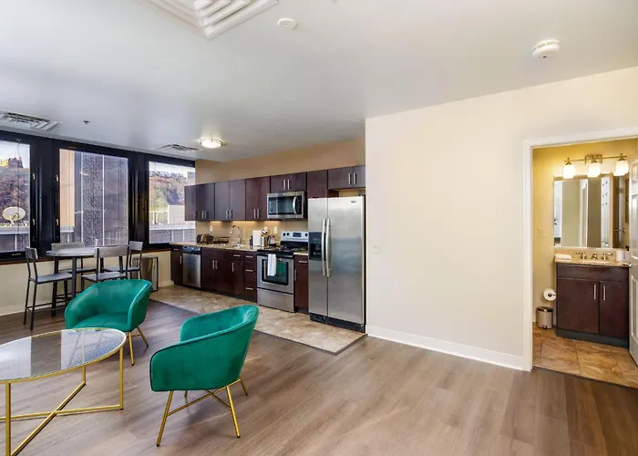 Luxe Views Prime Location 8th Floor Panoramic Views Fast Wifi 24-7 Gym Lounge Roku Pittsburgh